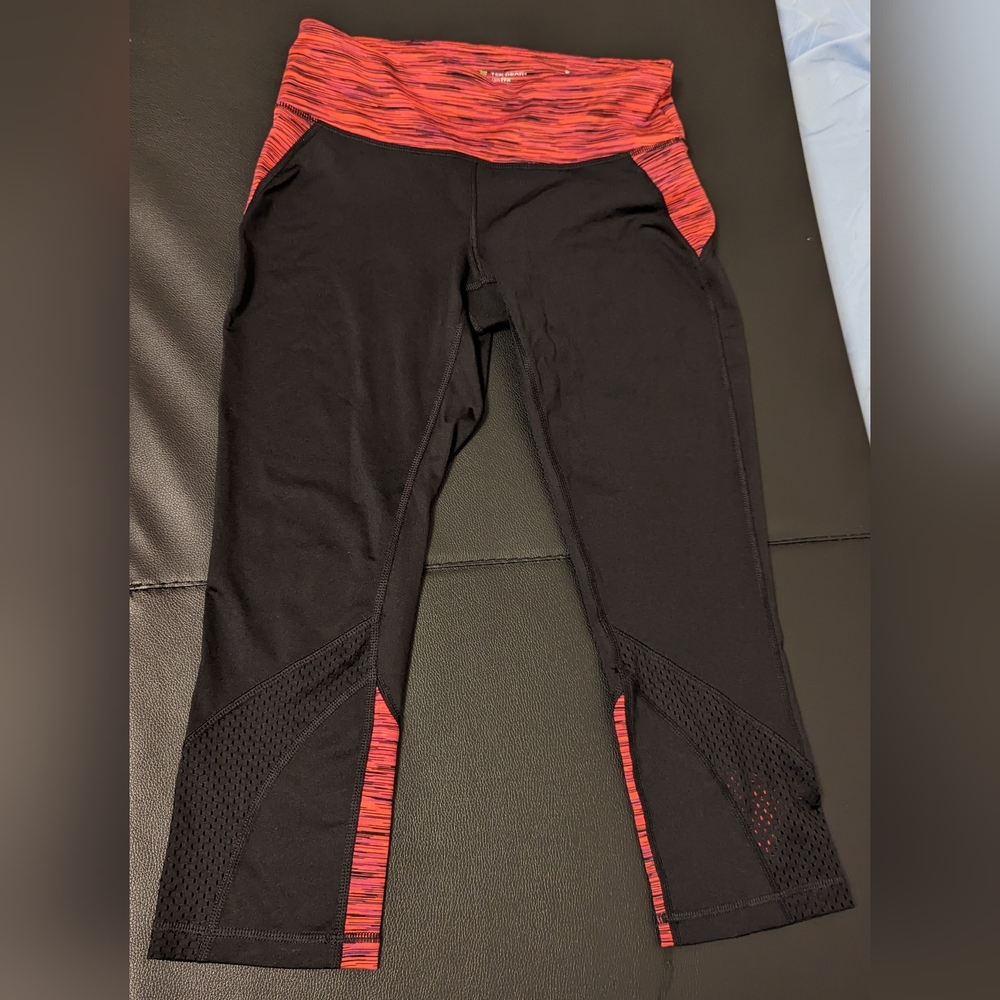Tek Gear Yoga Capri's